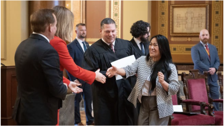 40 people become U.S. citizens at naturalization ceremony at Iowa Capitol